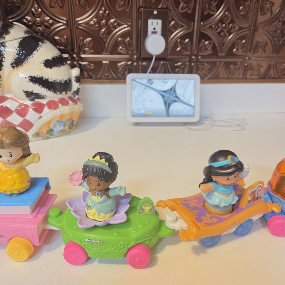 Little People Floats And Princesses - Picture 4 of 6